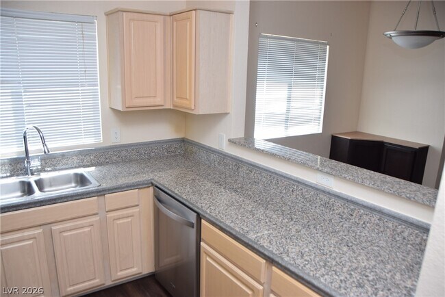 Building Photo - 5250 S Rainbow Blvd
