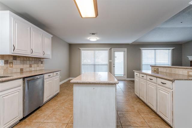 Building Photo - 412 Marybeth Dr