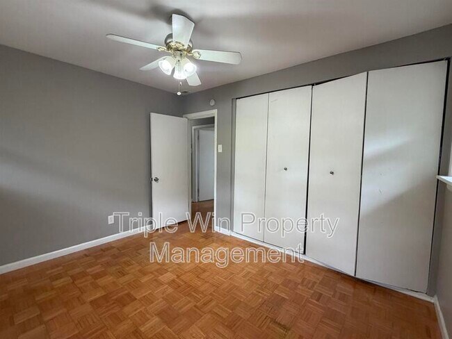 Building Photo - 8423 Korea Dr