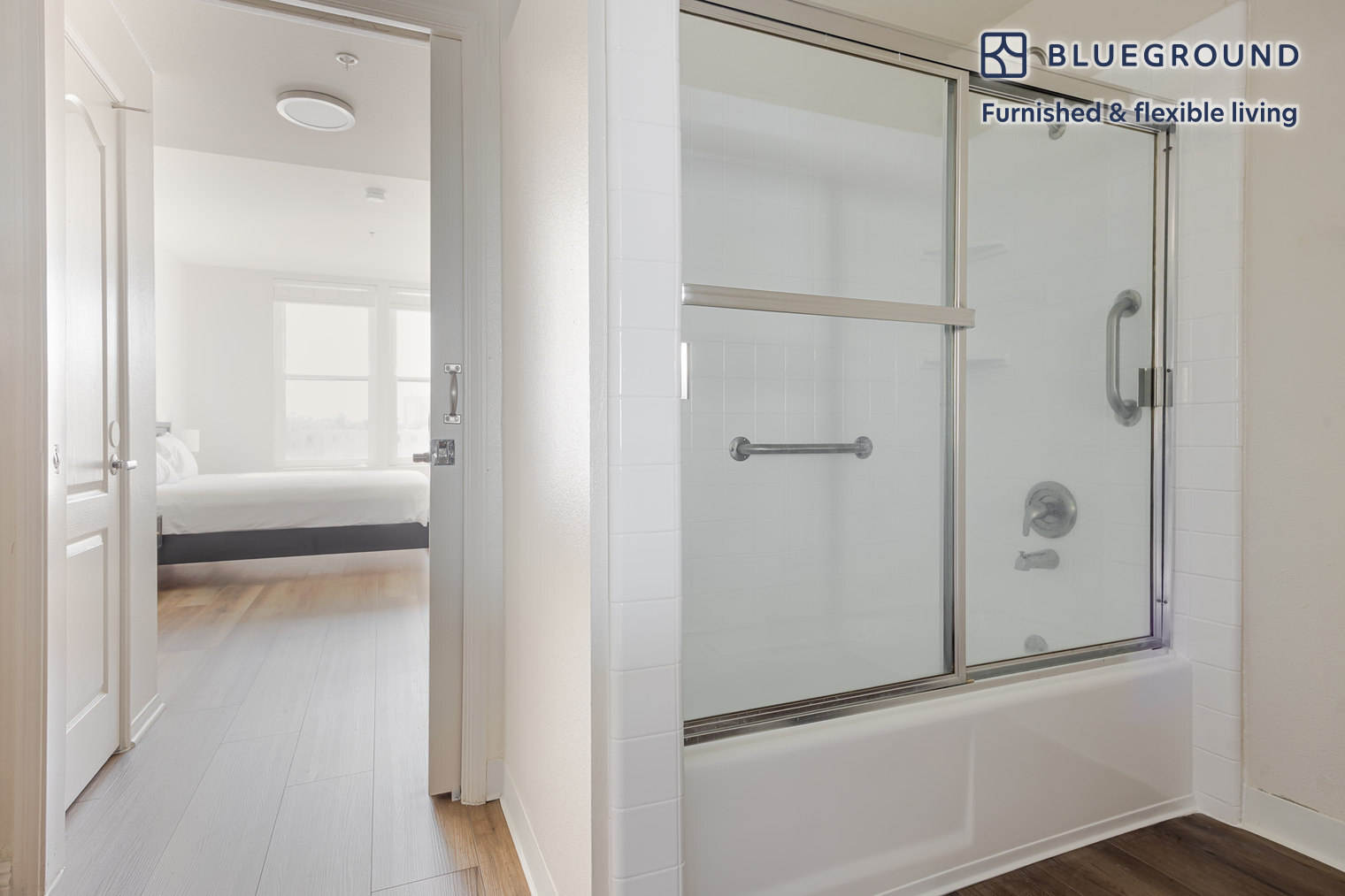 Building Photo - 13603 Marina Pointe Dr