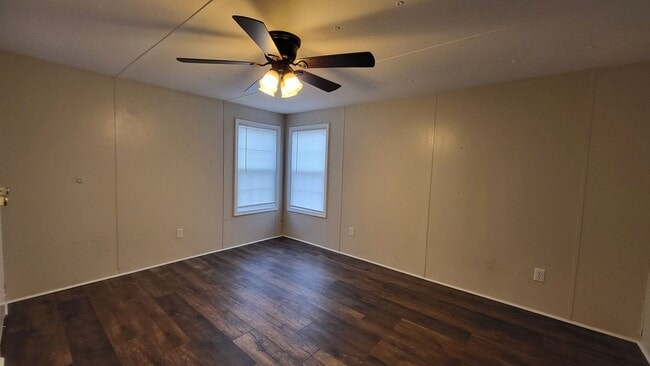 Building Photo - 3-Bedroom 2-bath double wide