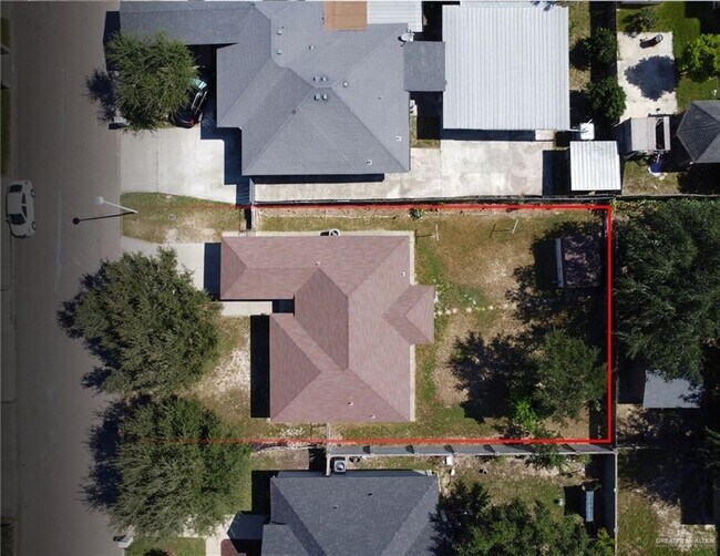 Building Photo - 301 Jessica Jane Ave