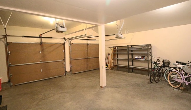 Building Photo - Spacious 3 Bed/2 Bath Home in Sunriver - M...