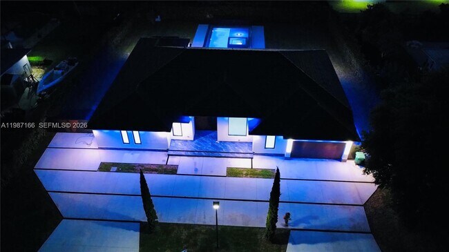 Building Photo - 19880 SW 134th Ave