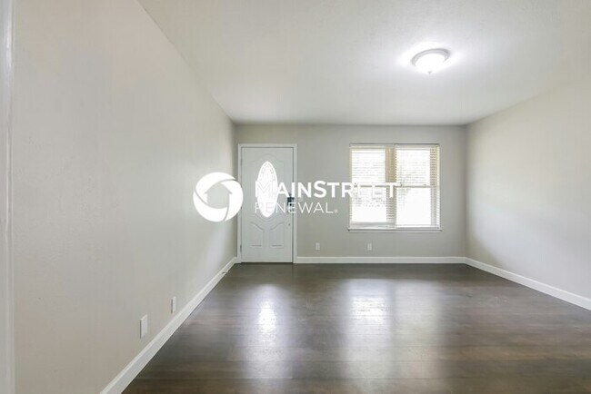 Building Photo - 4 Bedroom Pet-Friendly Home in Burleson, T...