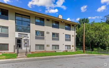 Building Photo - NEWLY AVAILABLE - RENOVATED 2 BR UNIT IN T...