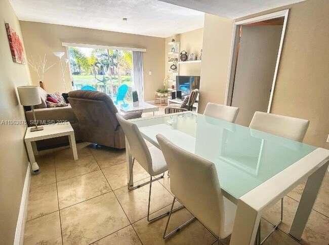 Building Photo - 4020 NW 90th Ave