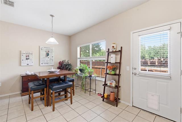 Building Photo - 7257 Rembrandt Dr