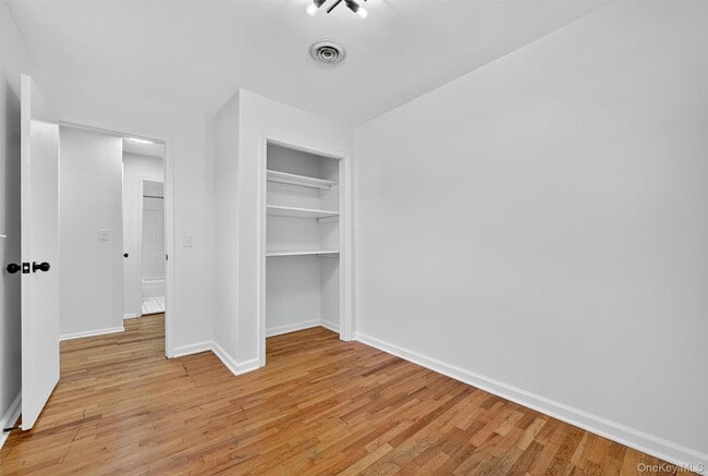 Building Photo - 28 Alan Rd