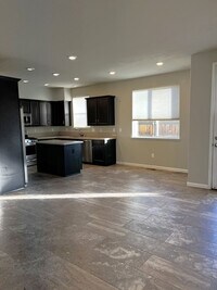 Building Photo - 790 Sarcinella Ct