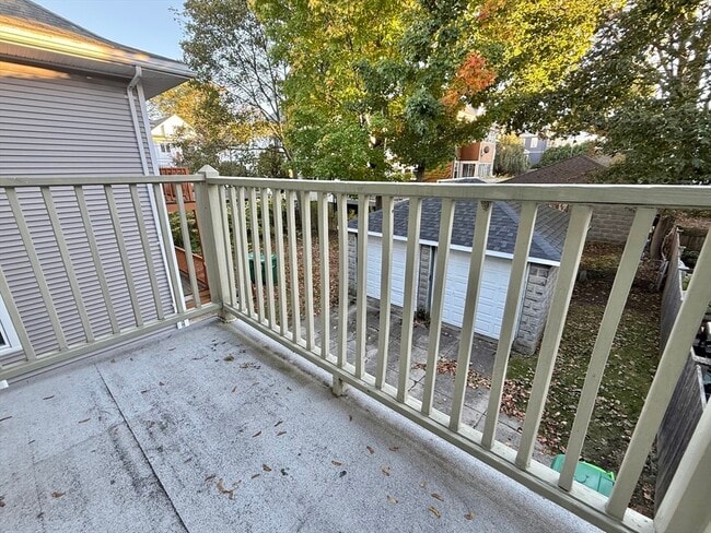 Building Photo - 267 Boston Ave