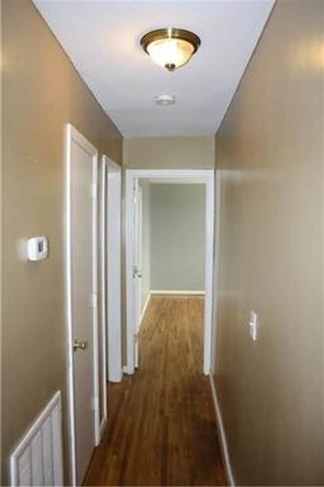 Building Photo - Cozy Sylvan Heights Home