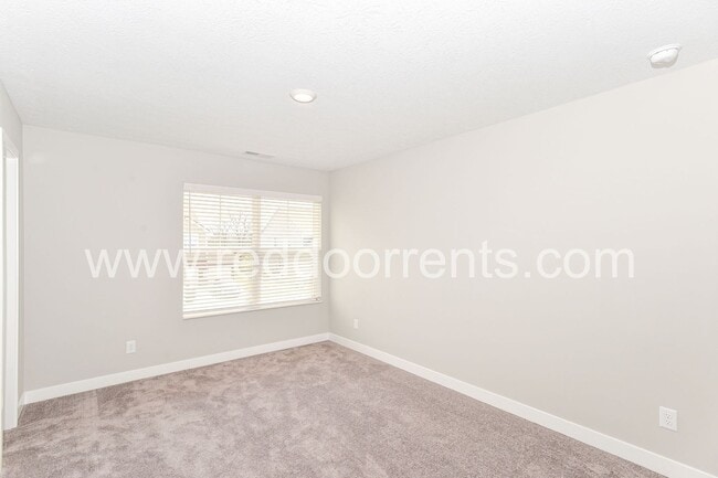 Building Photo - 7356 Parkstay Ln