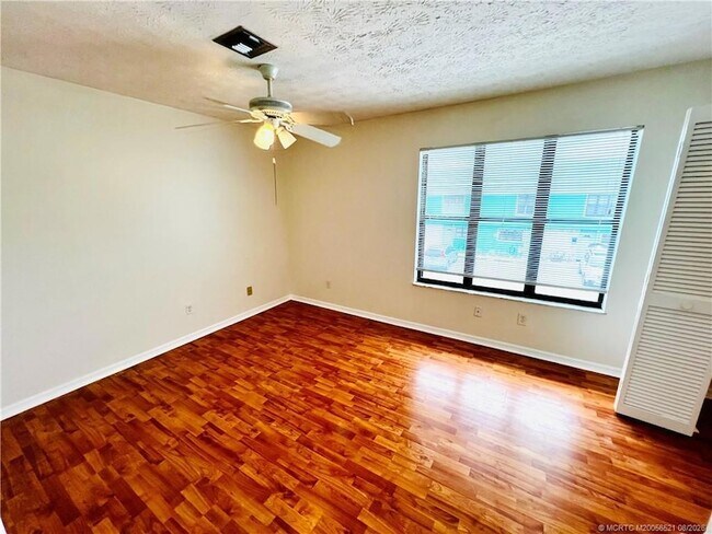 Building Photo - 13513 S Indian River Dr