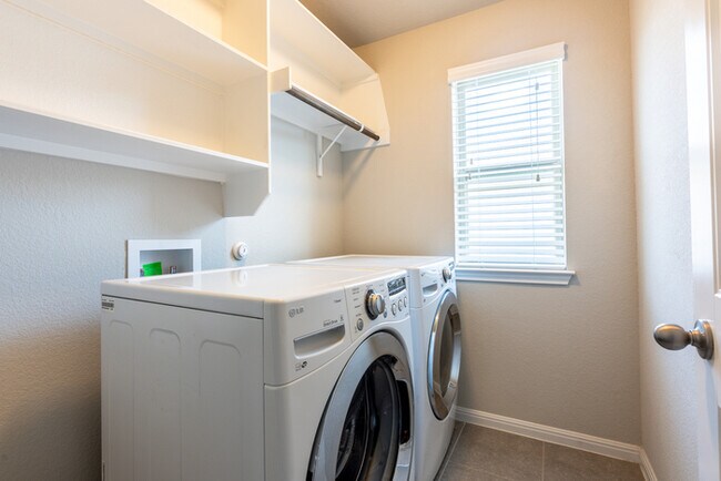 Building Photo - 5649 Porano Cir