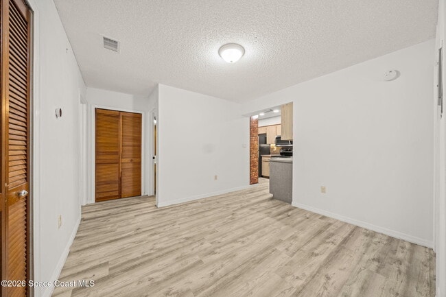 Building Photo - 6109 Gallop Ct