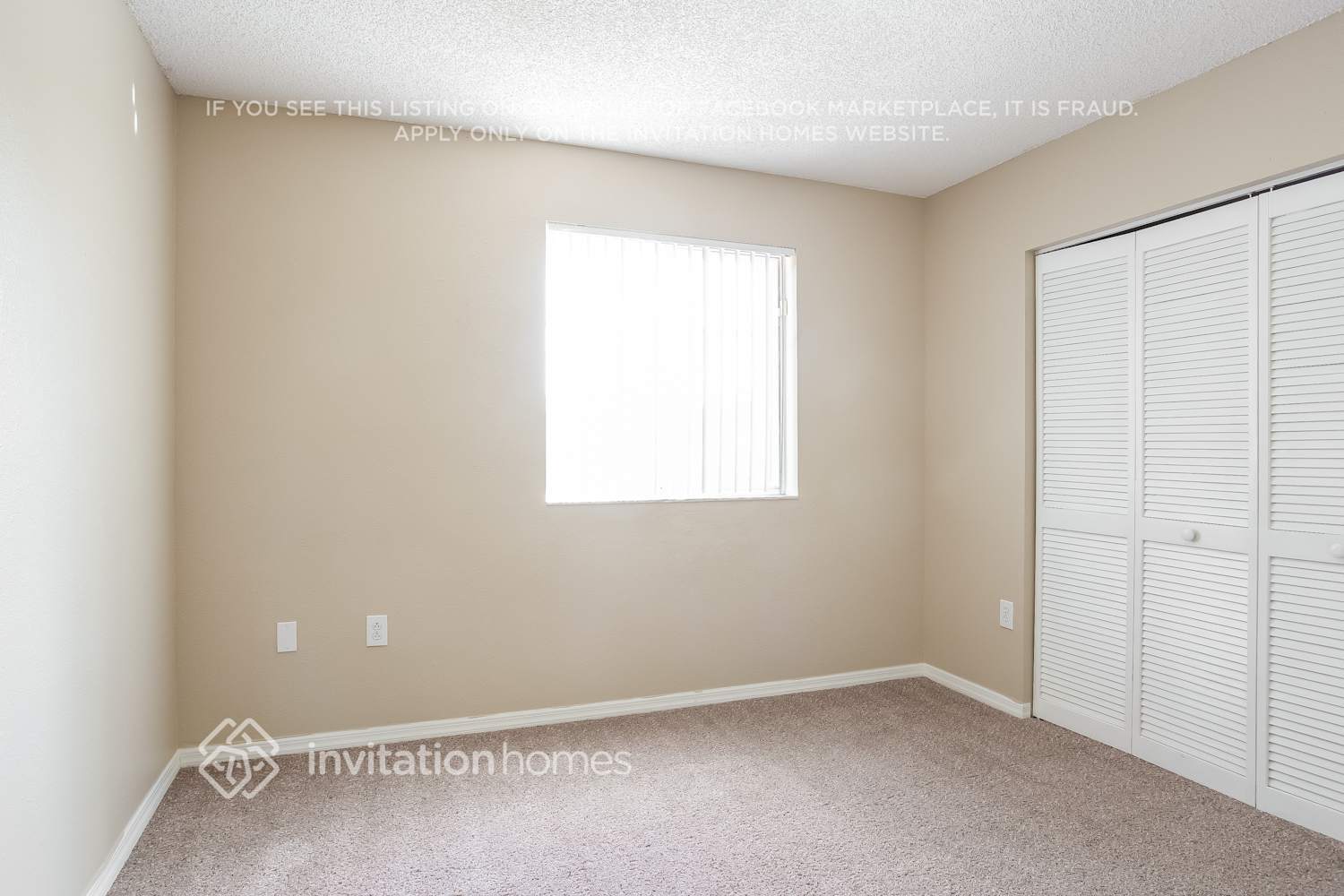 Building Photo - 414 Lakeside Cir