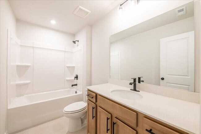 Building Photo - 5769 Tillman Way