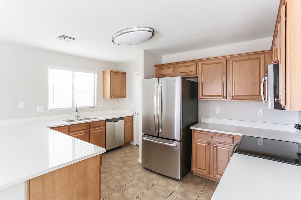 Building Photo - 6728 N 130th Ave