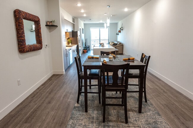 Building Photo - 3500 S Corona St