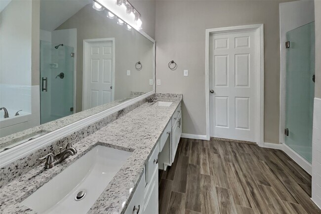 Building Photo - 24810 Butterwick Dr