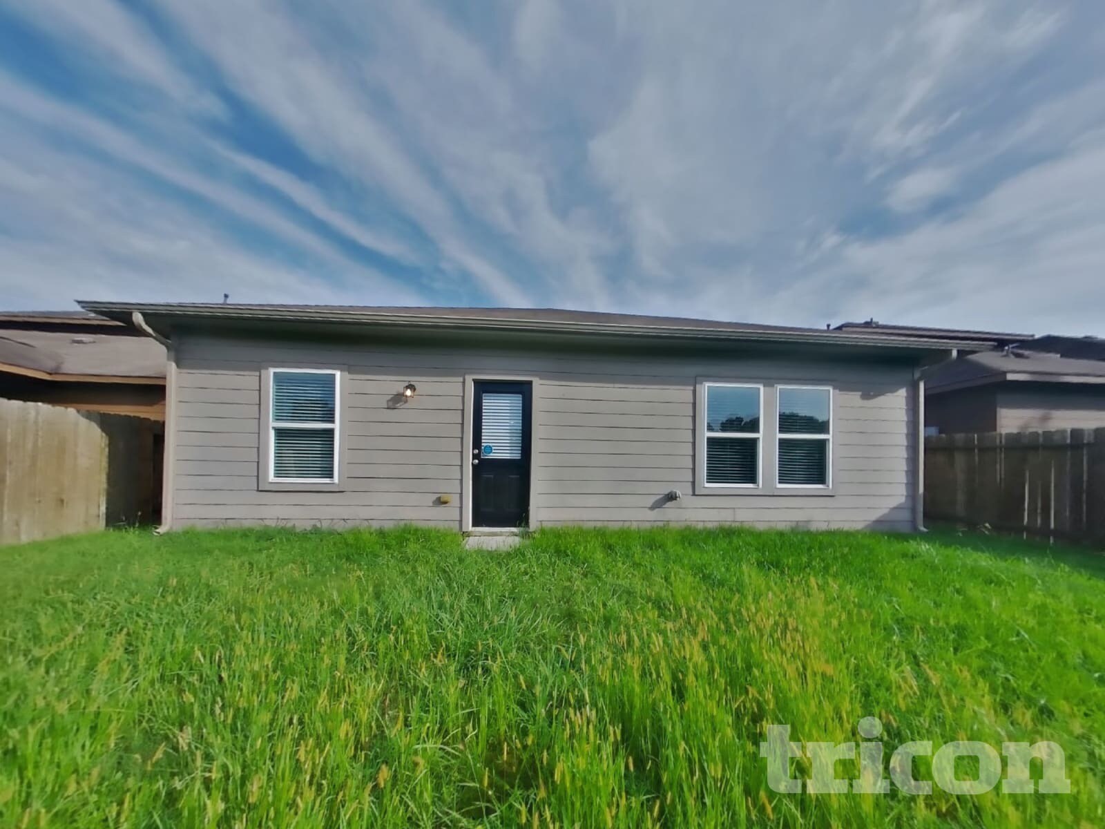 Building Photo - 210 Pequin Rd