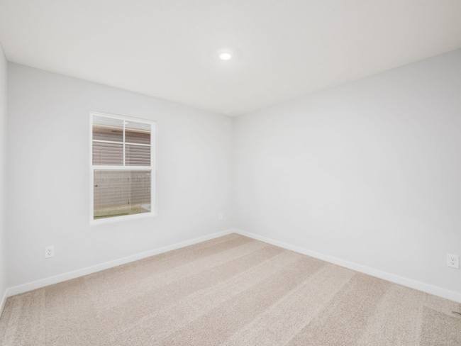 Building Photo - 426 Emily Dr