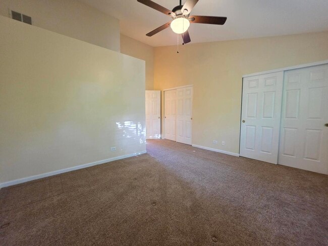 Building Photo - 3045 Kentshire Cir