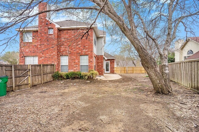 Building Photo - 5201 Arrowhead Way