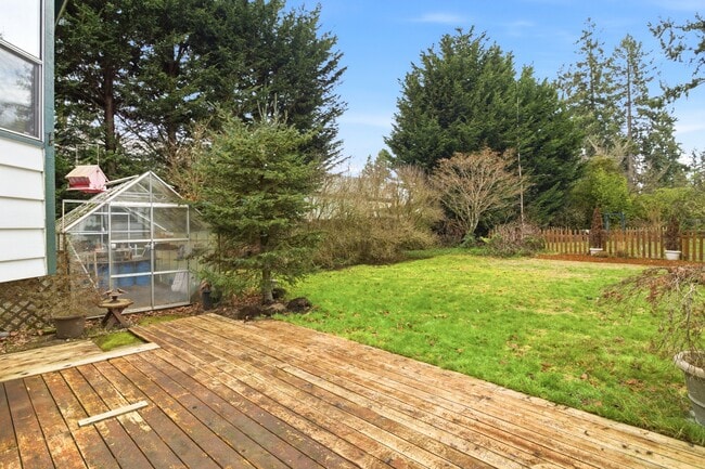 Building Photo - 8131 Veterans Dr SW