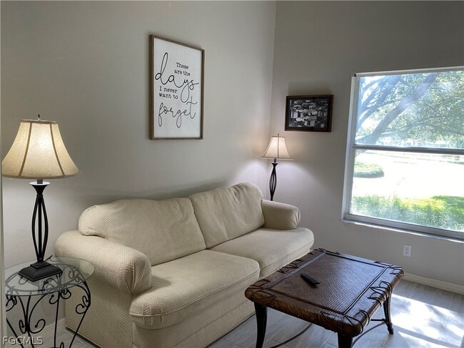 Building Photo - 20691 Country Creek Dr