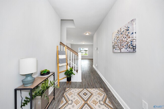 Building Photo - 134 Heritage Lakes Blvd