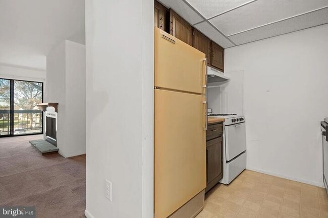 Building Photo - Charming 1-Bedroom, 1-Bathroom Apartment f...