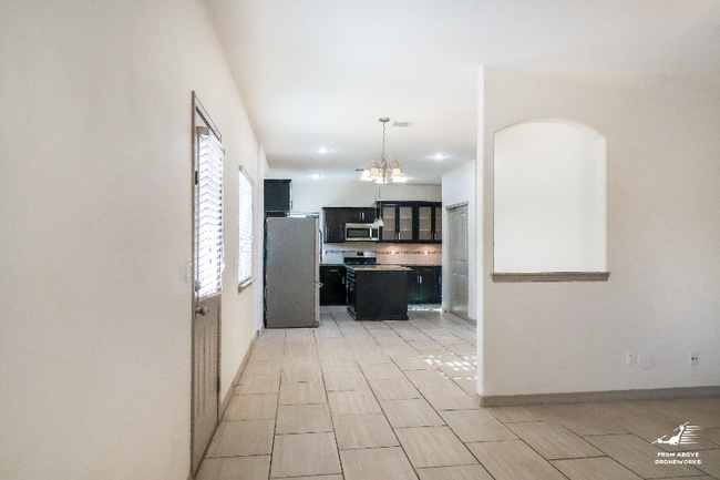 Building Photo - 3204 Merry Mdw