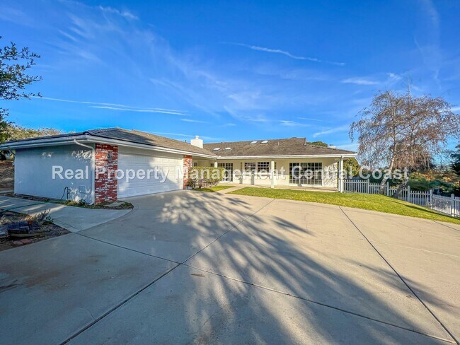Primary Photo - 1790 Martingale Ave