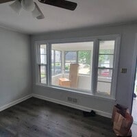 Building Photo - 250 Edgeview Rd