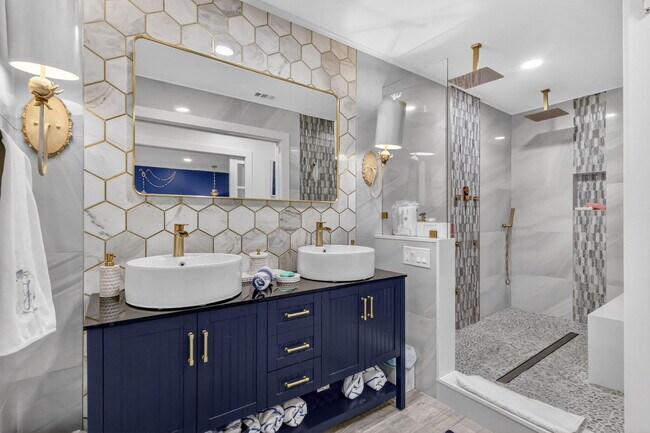 Building Photo - 212 High Point Blvd