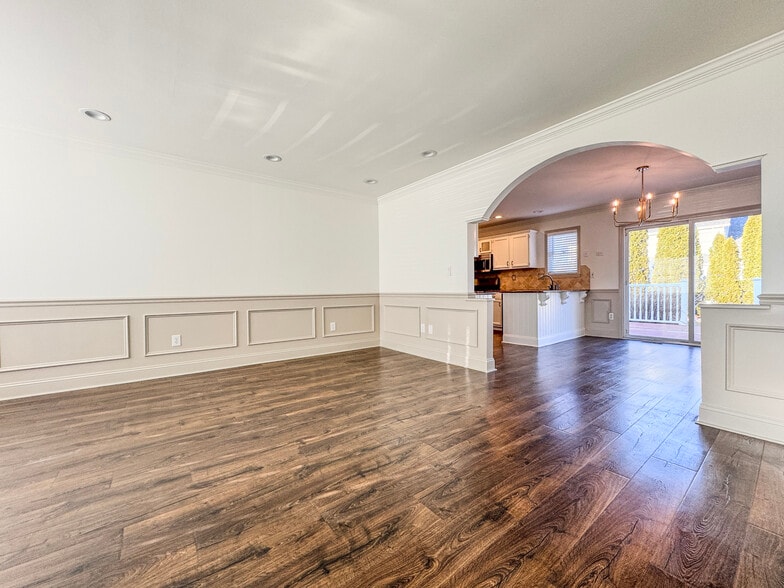 Building Photo - 19 Pohatcong Ave