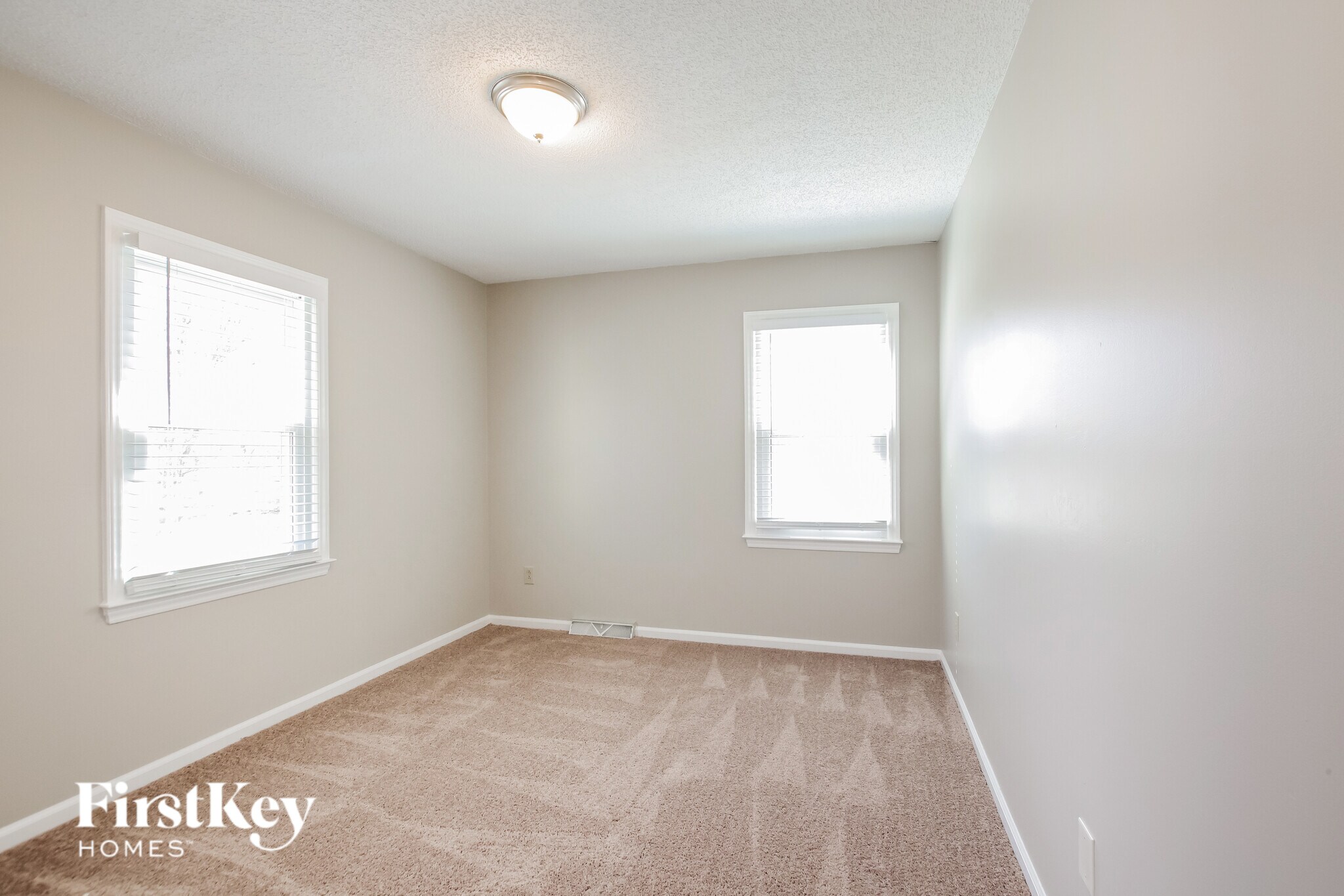 Building Photo - 11731 Charnwood Ct