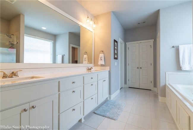 Building Photo - 4759 Townbridge Drive