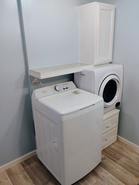 Building Photo - 902 Oak Ave