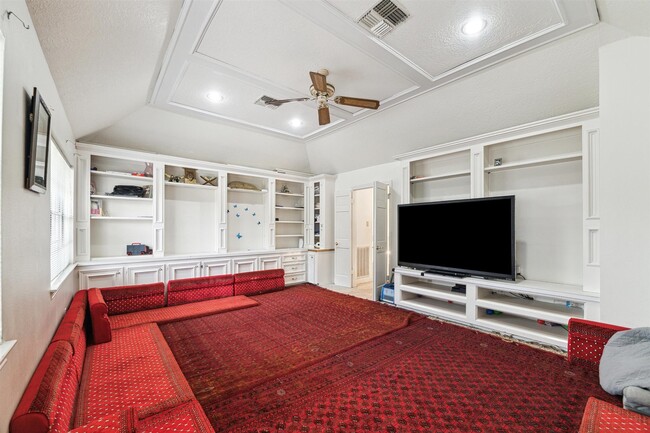 Building Photo - 14907 Alderwick Dr