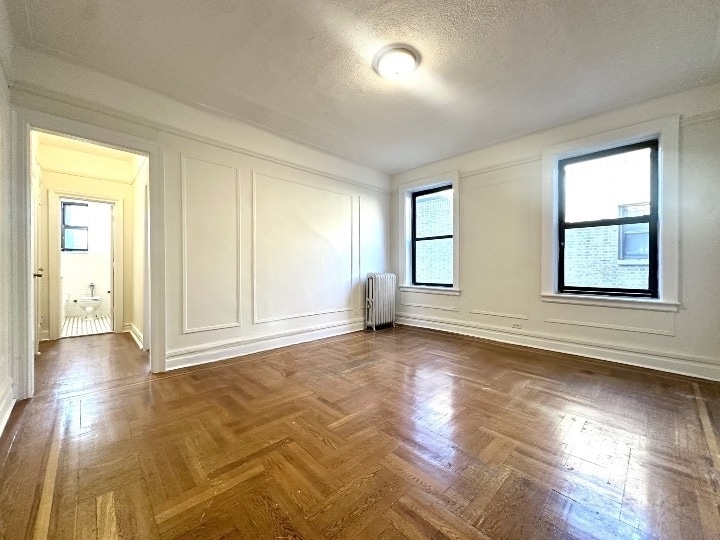 Primary Photo - 108 Park Terrace E