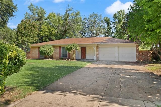 Building Photo - 1003 Chamblee Ct