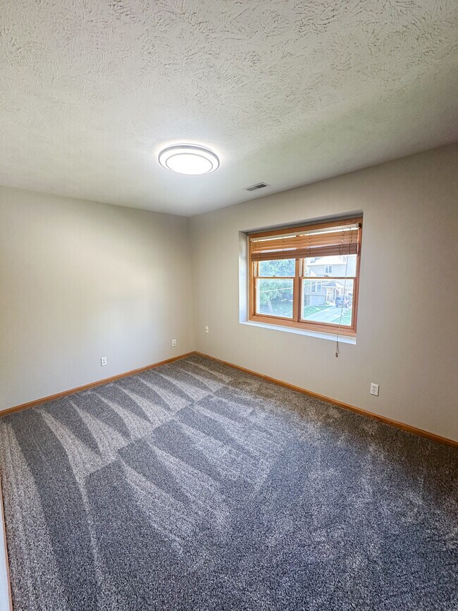 Building Photo - 1727 N 57th Ave