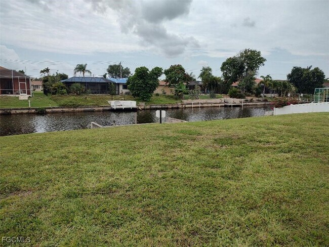 Building Photo - 1438 SE 23rd St