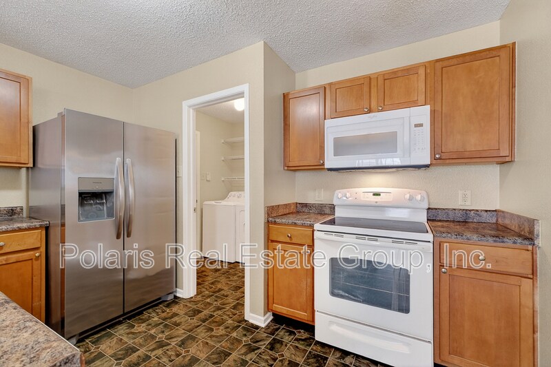 Building Photo - 12830 Freedom Dr