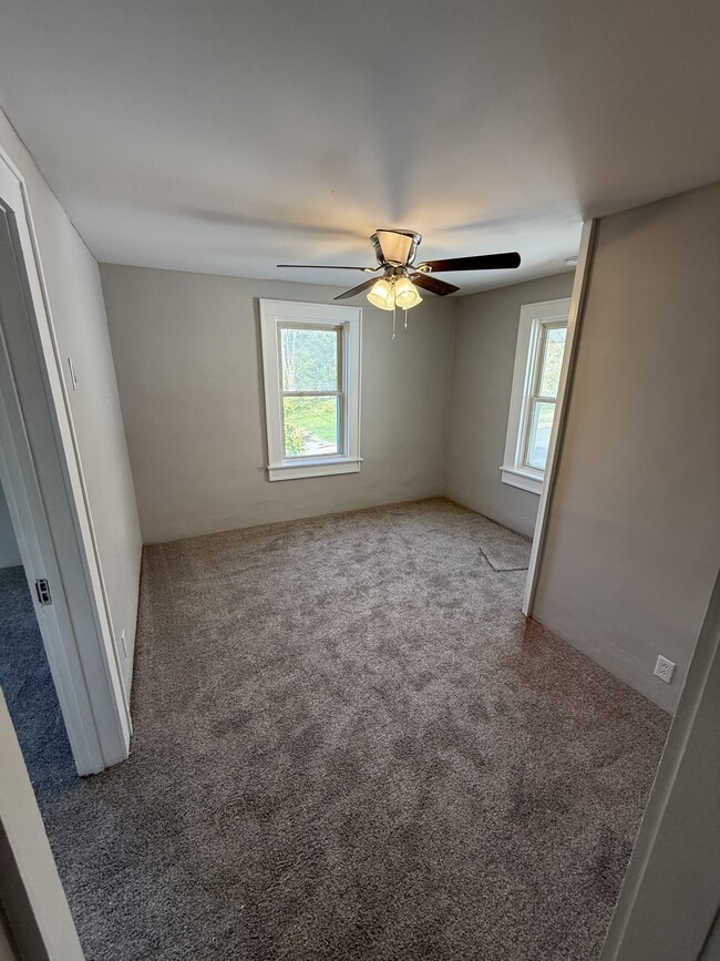 Building Photo - 1452 Honodle Ave