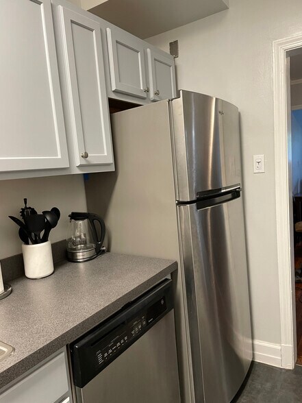 Building Photo - 2613 39th St NW