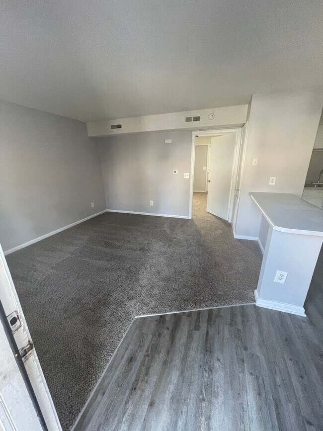 Interior Photo - Harbour Ridge